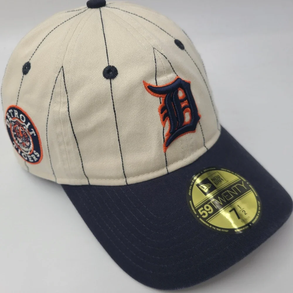 Detroit Tigers Hat Fitted 7 1/2 New Era 59Twenty Beige Blue MLB Pinstripes Men